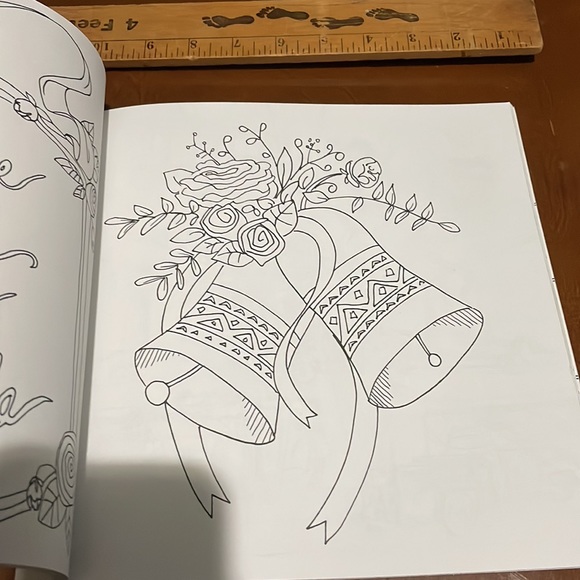 Free w/ 15$+ purchase Color “Me Married” Adult Coloring Book By Maggie Lord - Picture 4 of 9